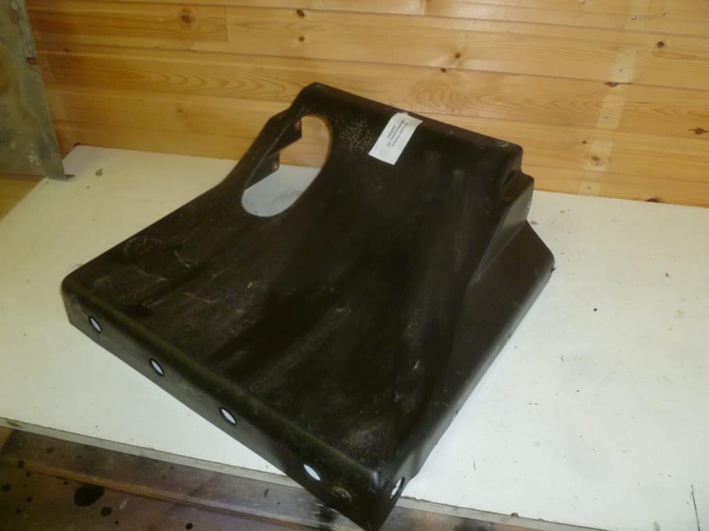 Yamaha Venture multi purpose -09 Plast vid avgasrör