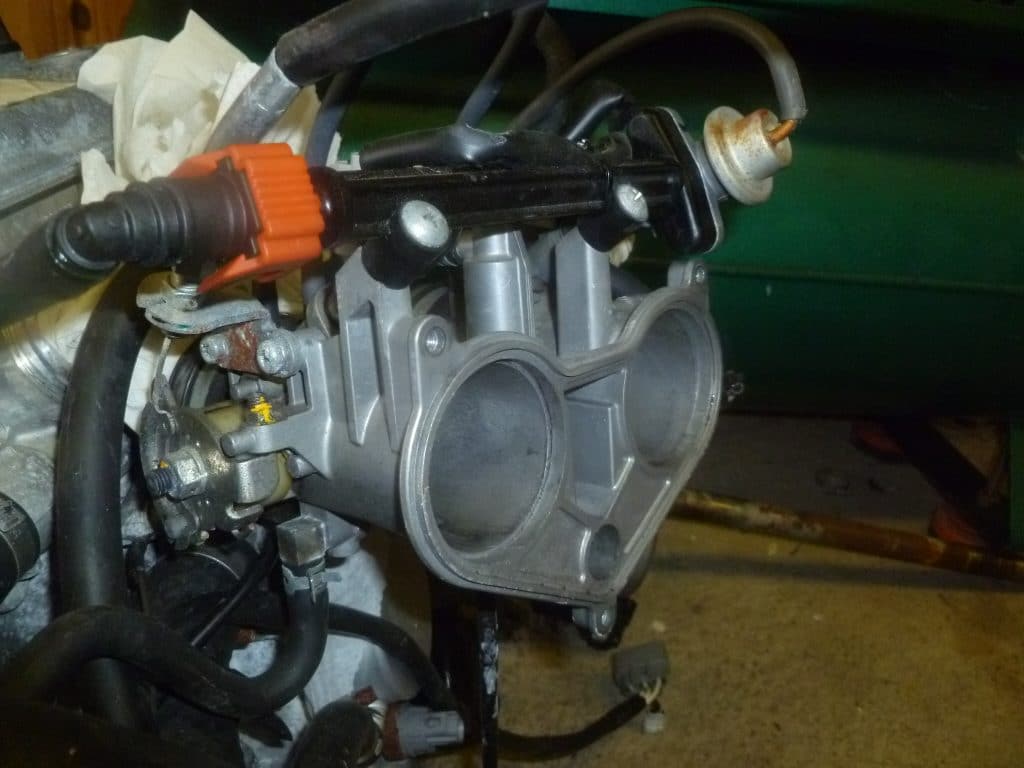 Yamaha Venture multi purpose -09 Spjällhus