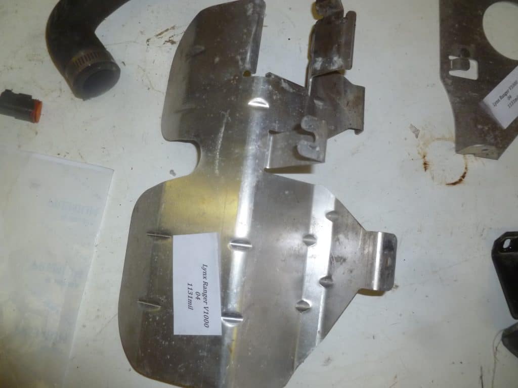 Lynx Ranger V1000 -04 Värmeskyddsplåt