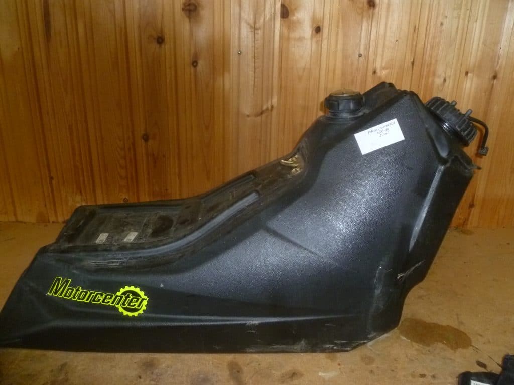 Polaris Pro-rmk 800 155" -16 Bränslepump