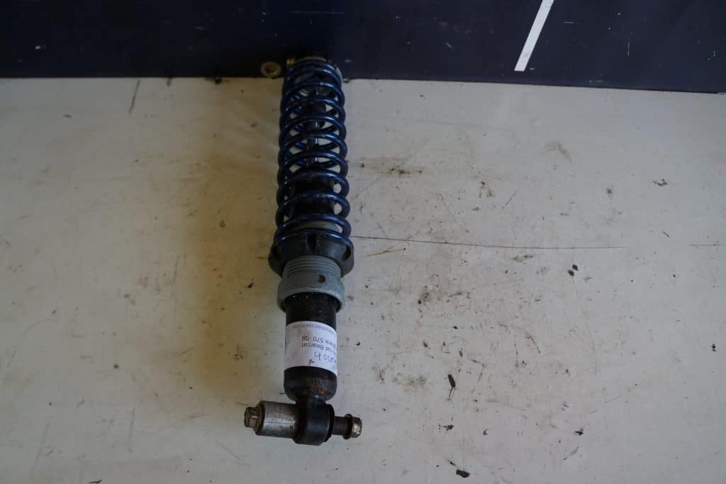 Arctic cat Bearcat LT 570 -05  Framvagnsstötdämpare 1st