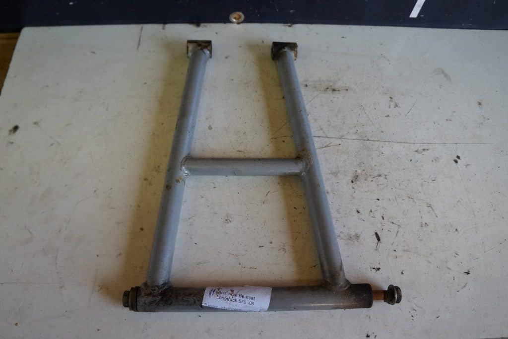 Arctic cat Bearcat LT 570 -05   A-arm, nedre, höger