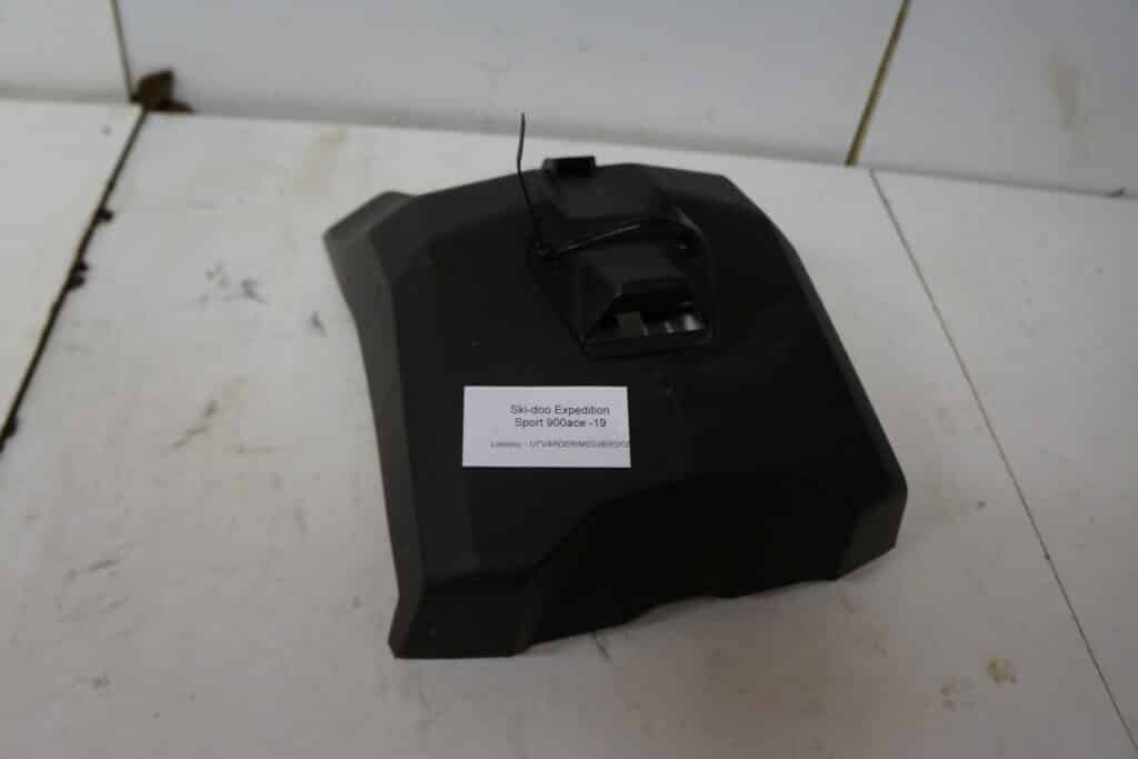 Ski-doo Expedition sport 900 ace -19  Plast vid dynan
