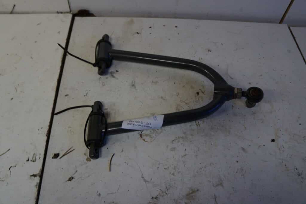 Polaris Pro-rmk 800 155 -12 A-arm övre höger