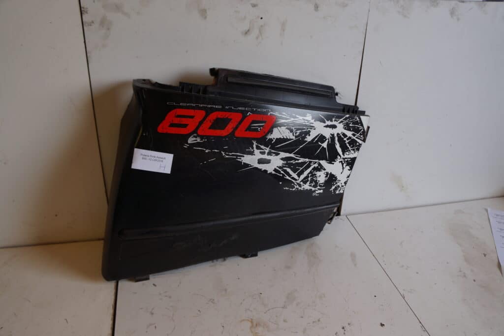 Polaris Rmk Assault 800  -10  Sidokåpa, höger