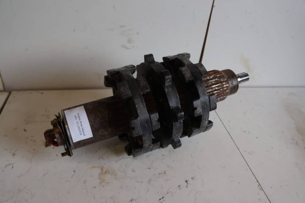 Polaris Rmk Assault 800  -10  Drivaxel