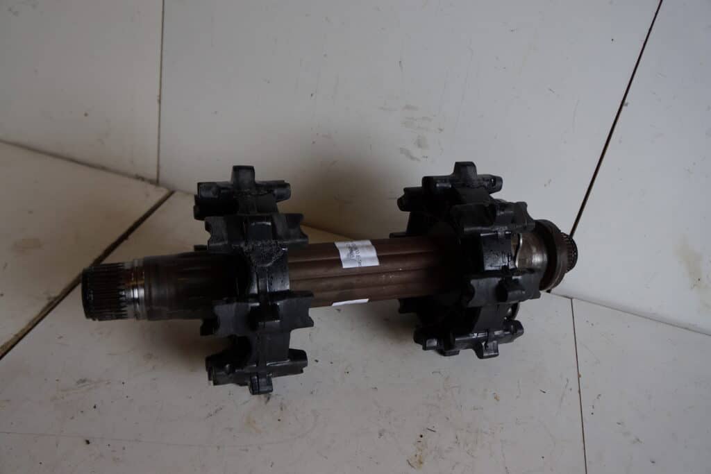 Lynx x-trim 600 e-tec -12  Drivaxel