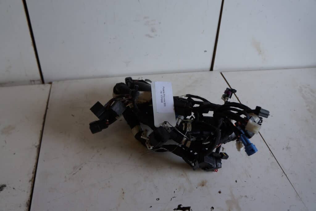 Polaris Pro-rmk 800 -18  Kabelstam