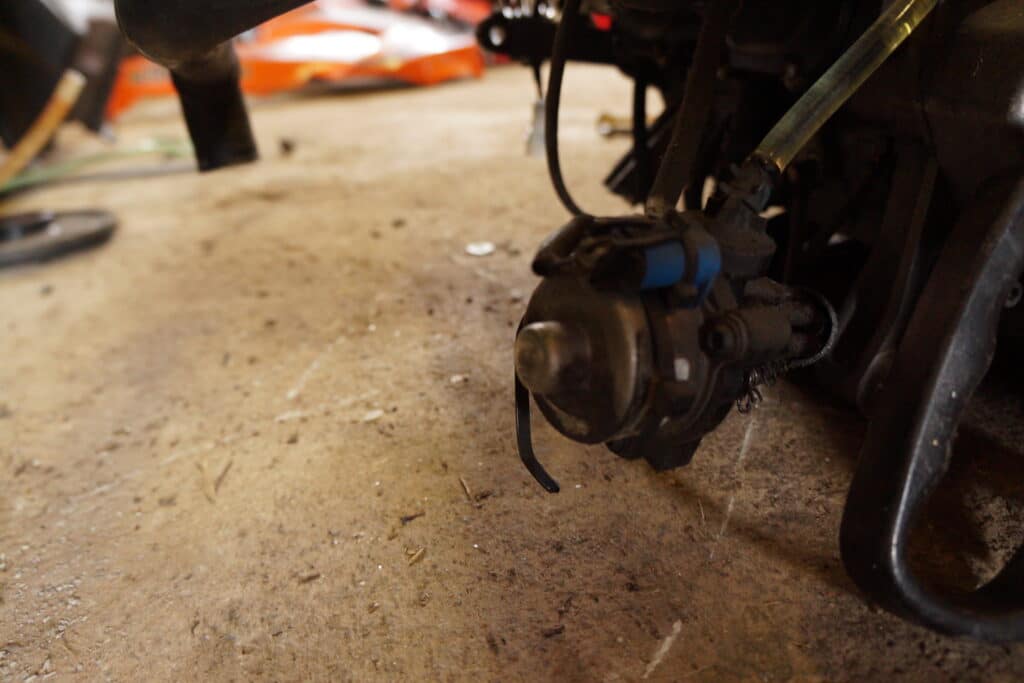 Polaris Pro-rmk 800 -18  Oljepump