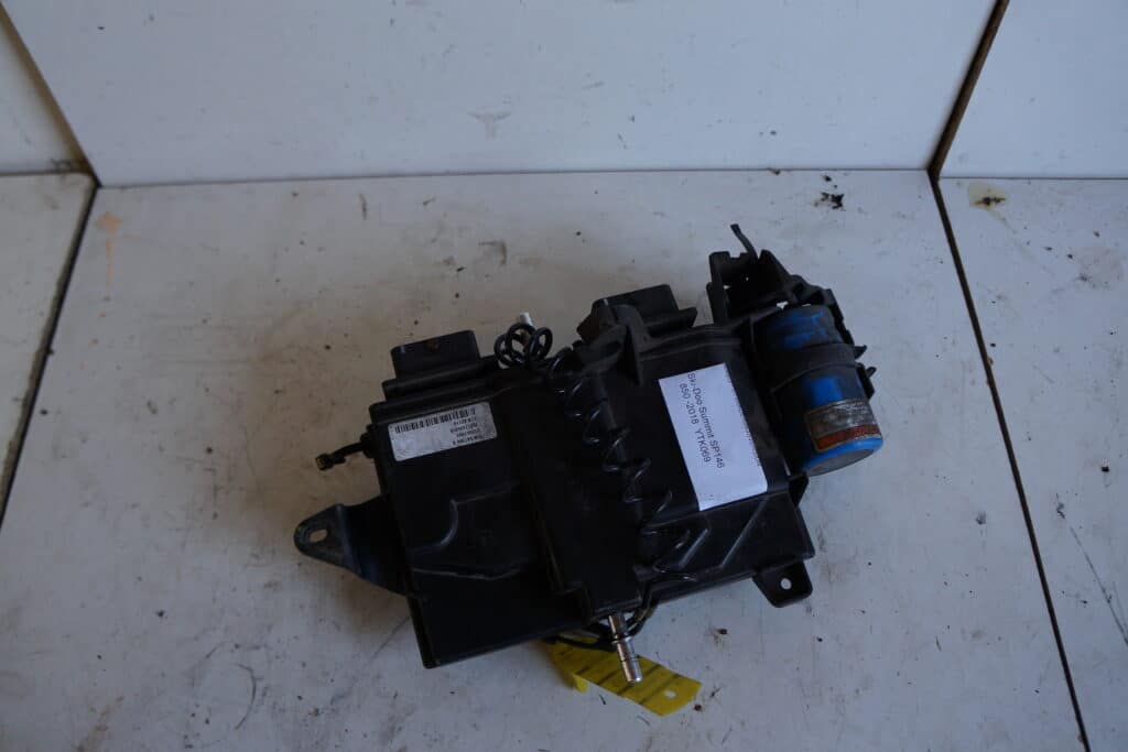 Ski-doo Summit 850 sp 146" -18  ECM-box
