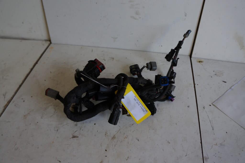 Ski-doo Summit 850 sp 146" -18  Kabelstam