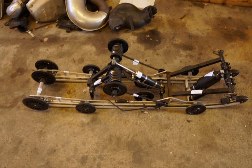 Polaris Switchback Assault 800 -11  Boggie 144”