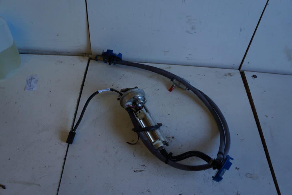Polaris Switchback Assault 800 -11  Bränslepump med filter