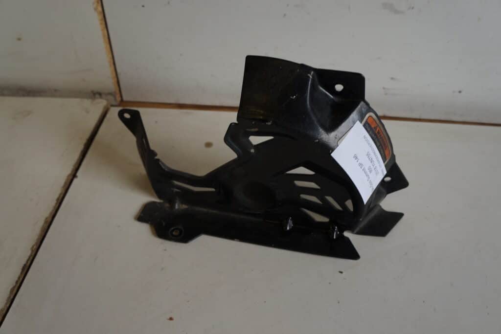 Ski-doo Summit sp 850 146" -18   Bromssköld