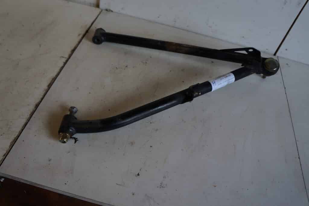 Ski-doo Freeride 800 -15   A-arm, nedre, höger