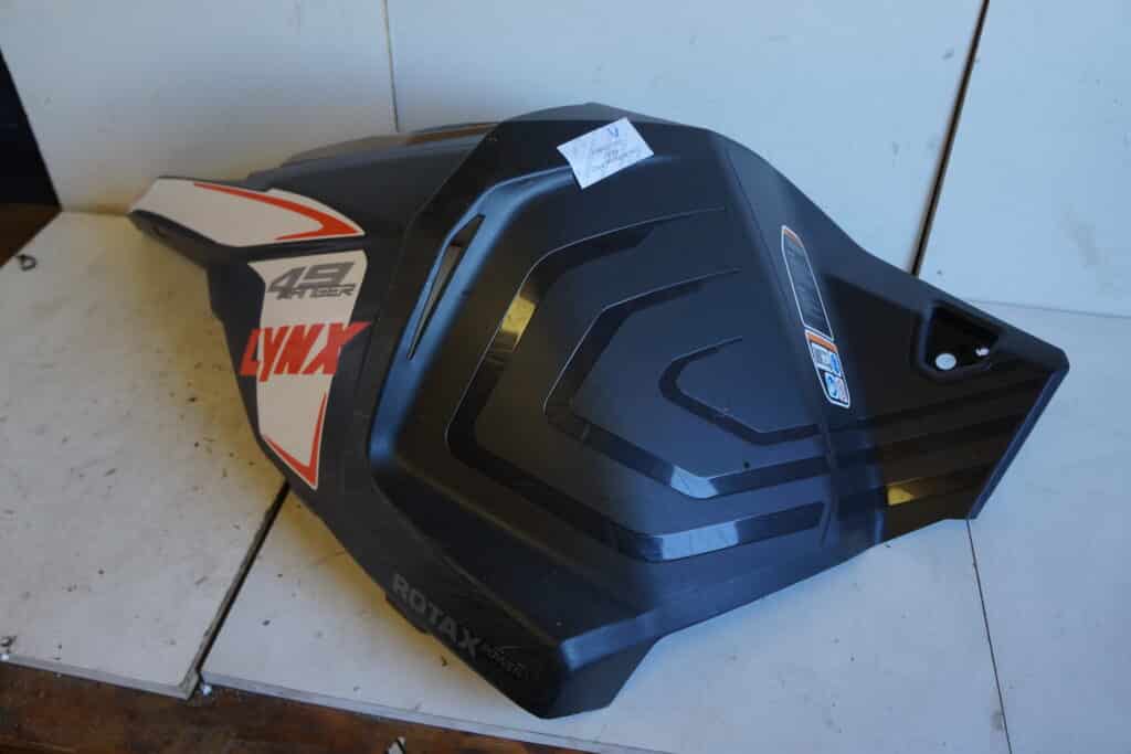 Lynx Ranger Pro 600r -20  Sidokåpa, vänster