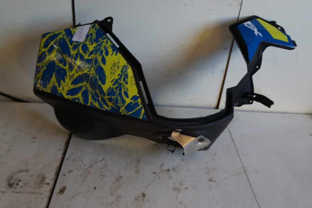 Polaris pro-rmk 800 -16  Sidobuk höger