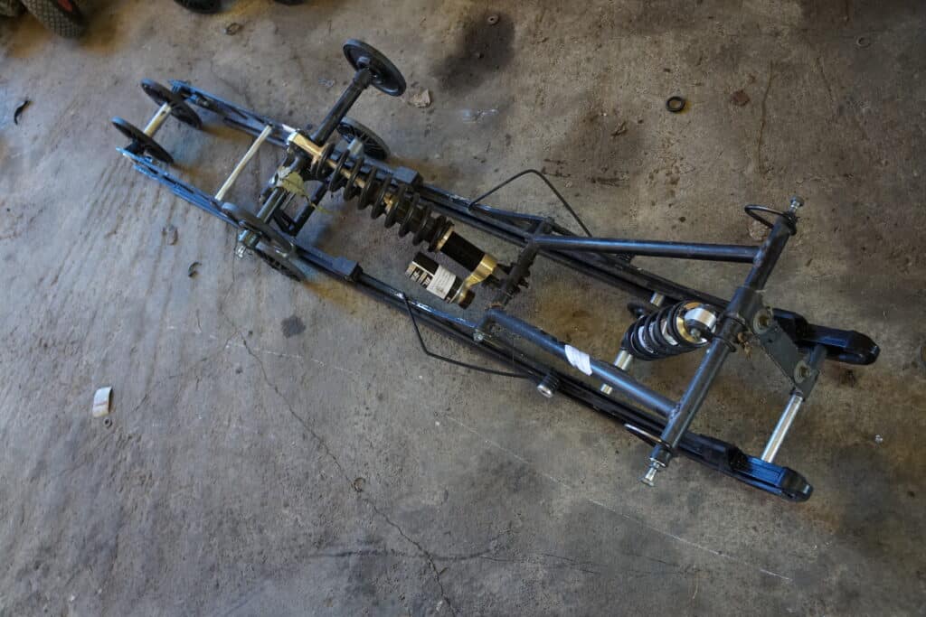 Polaris pro-rmk 800 -16  Boggie 163”