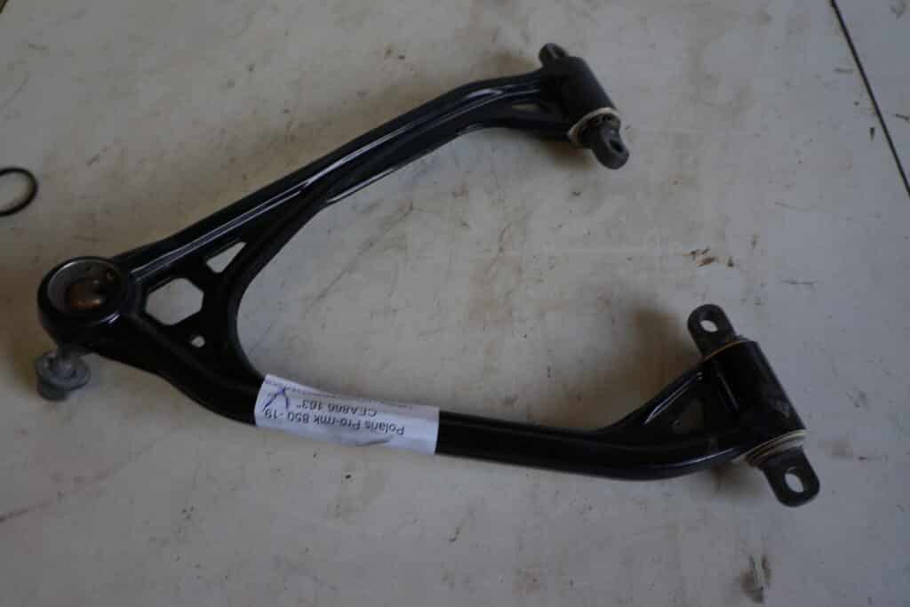 Polaris Pro-rmk 850 -19 A-arm övre vänster