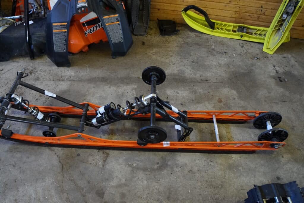 Polaris Pro-rmk 850 -19  Baksving, bakre stötdämpare