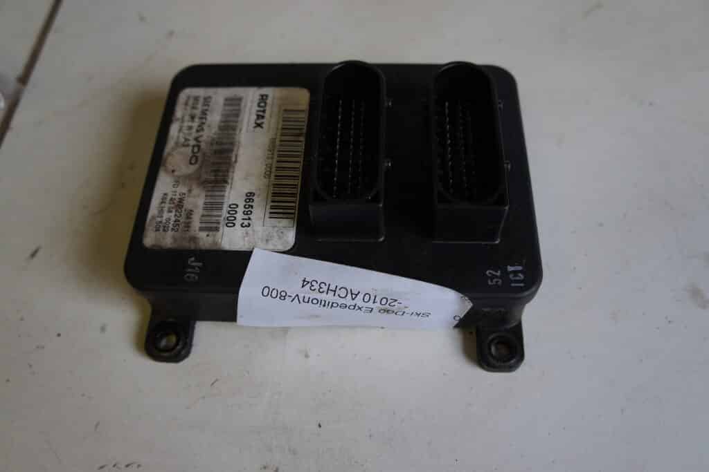 Ski-doo Expedition V800 -10  Databox