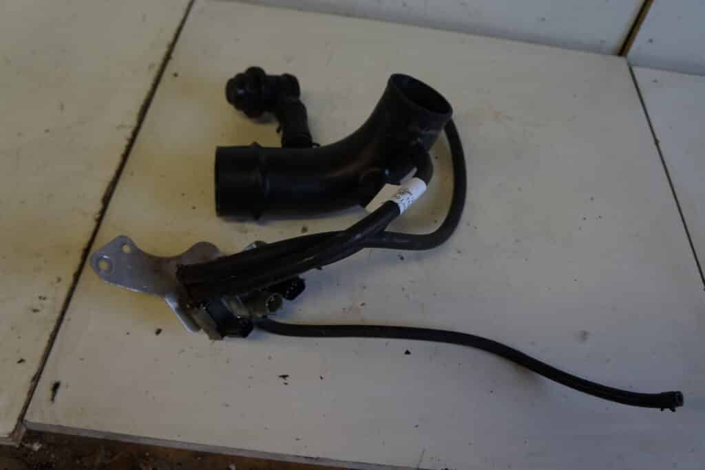 Arctic cat xf1100 Turbo -13  Intercooler rör