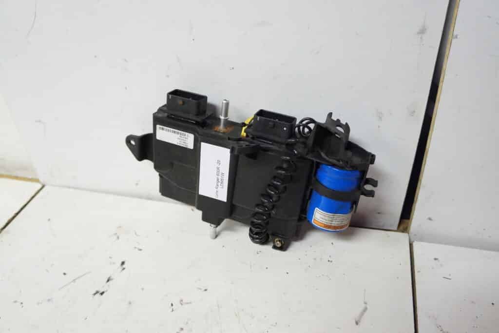 Lynx 49 Ranger 600r -20  ECM-box med dess