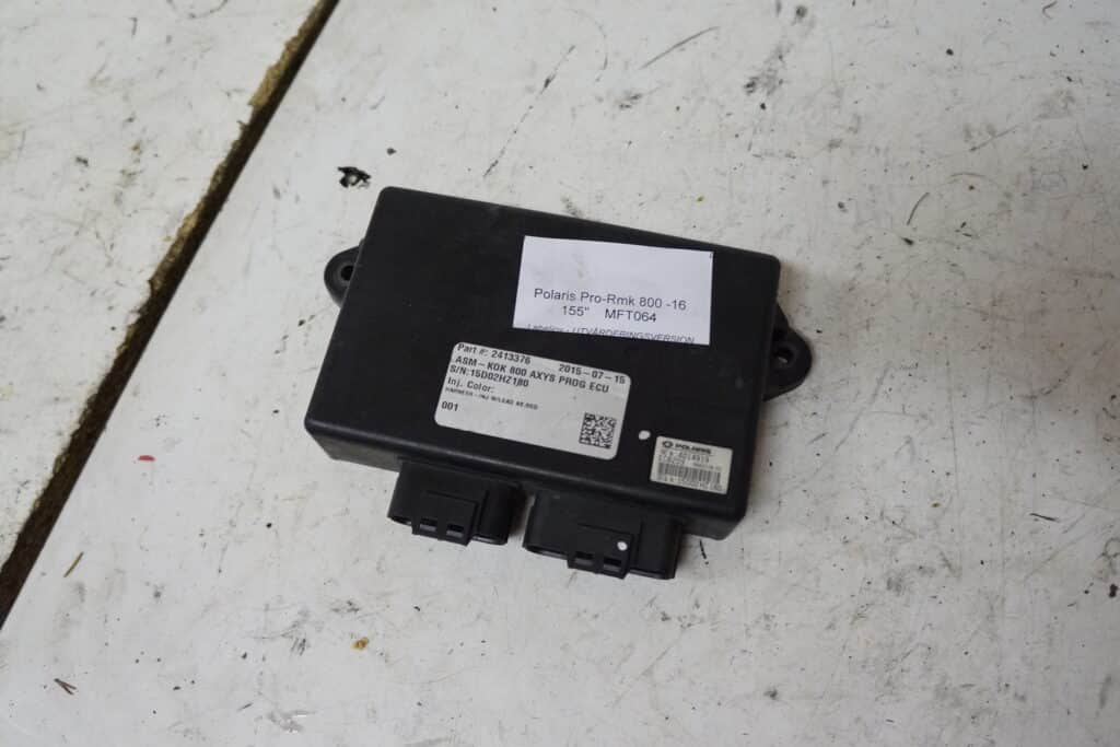 Polaris pro-rmk 800 155"  -16  Databox