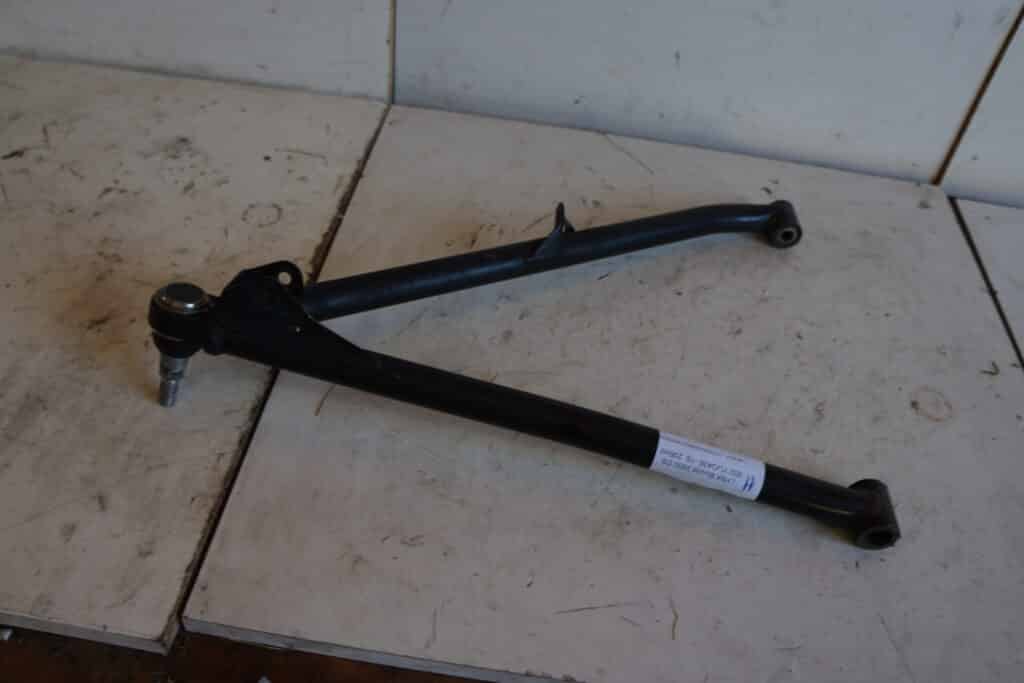 Lynx Boondocker 850 3900DS -18   A-arm, nedre, höger