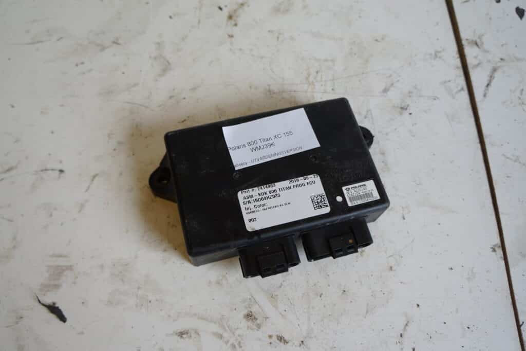 Polaris Titan 800 XC 800 -20   databox