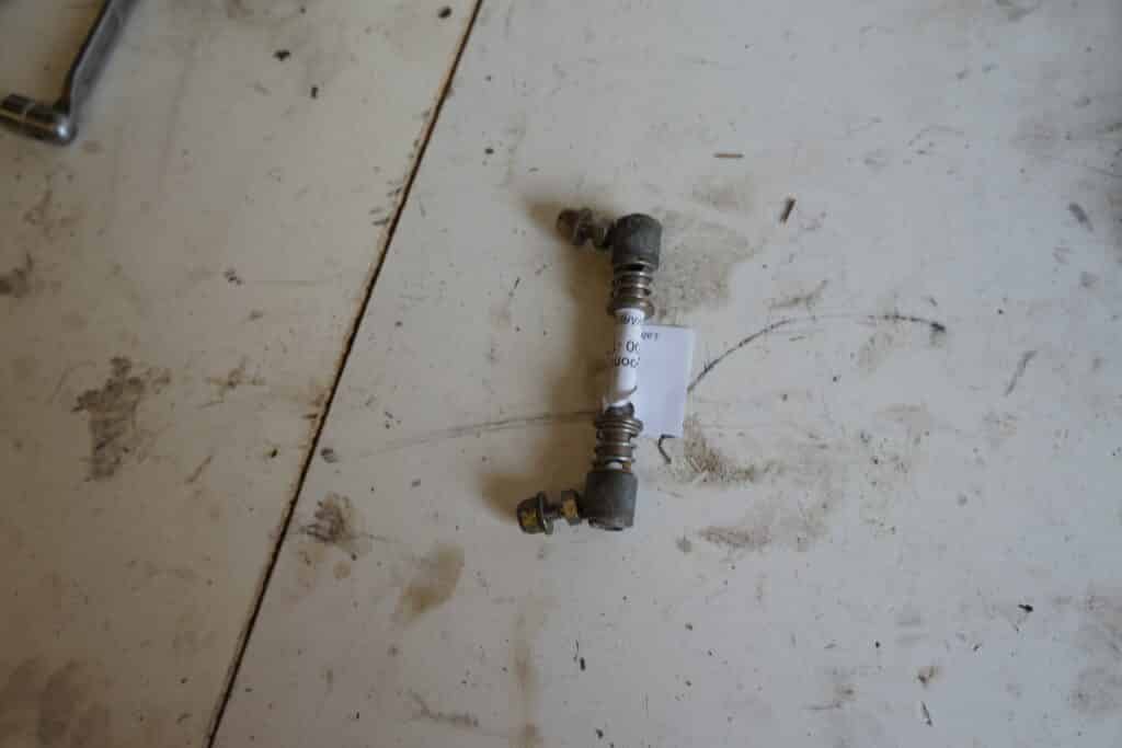 Lynx Boondocker 800 3900DS -16 Krängningshämmarstag