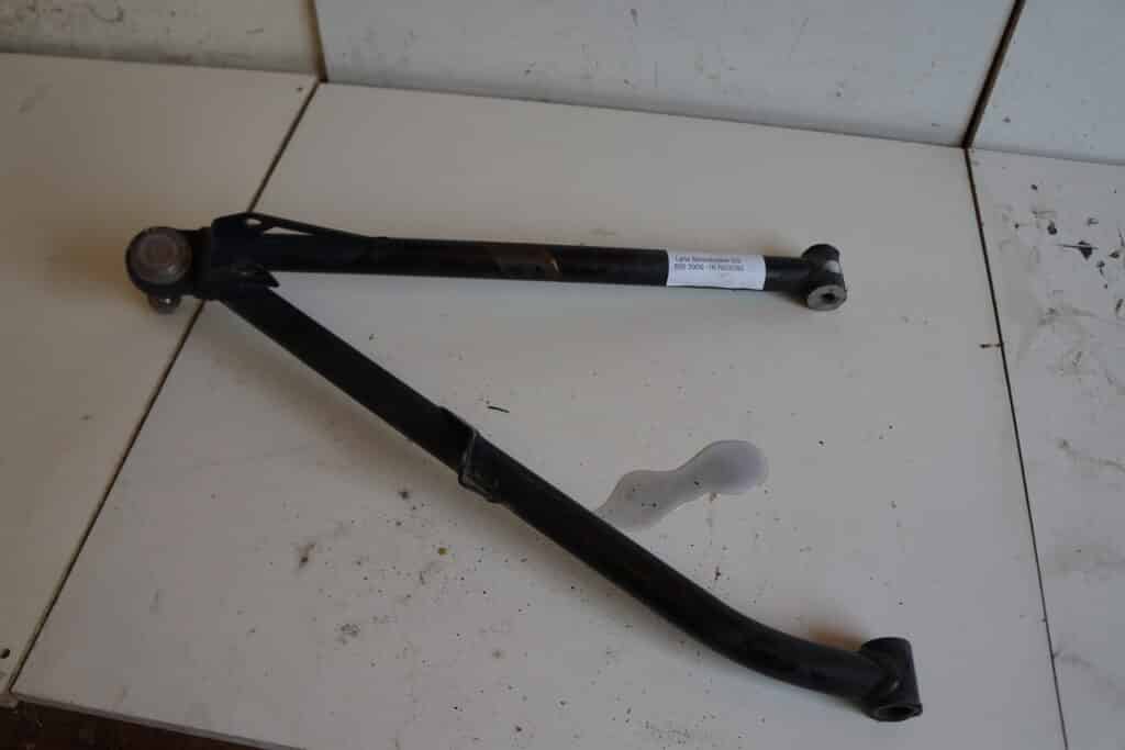 Lynx Boondocker 800 3900DS -16 A-arm, nedre vänster