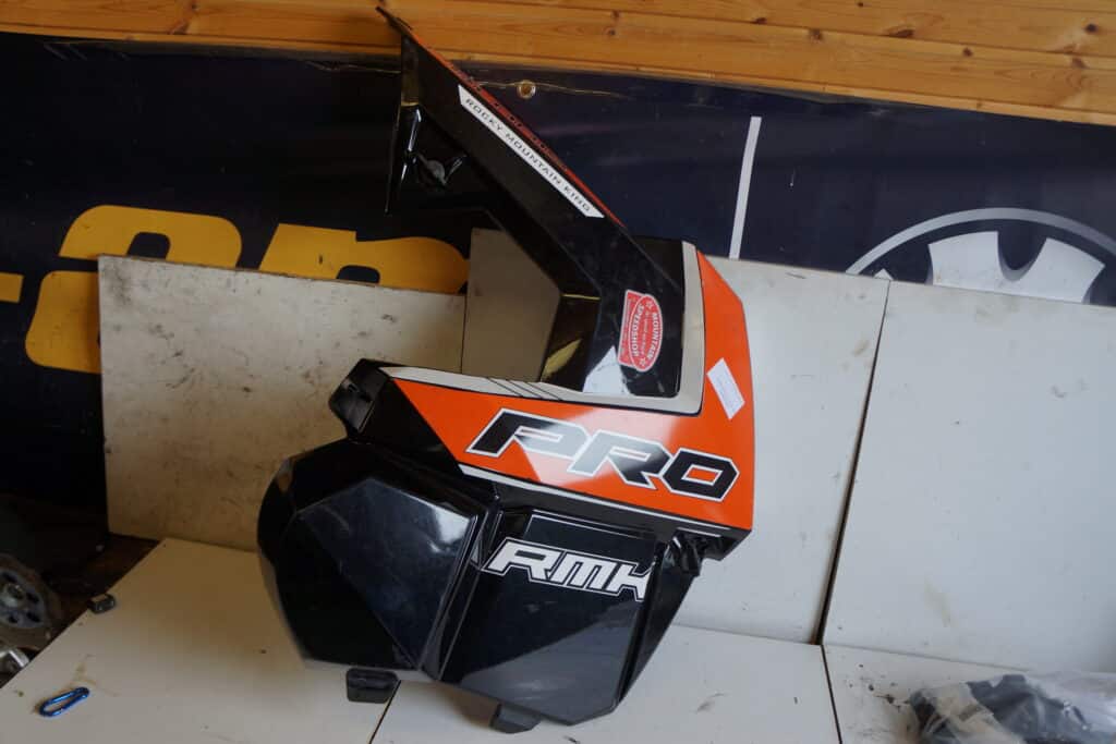 Polaris  Pro-rmk 800 155” -16  Sidokåpa, vänster