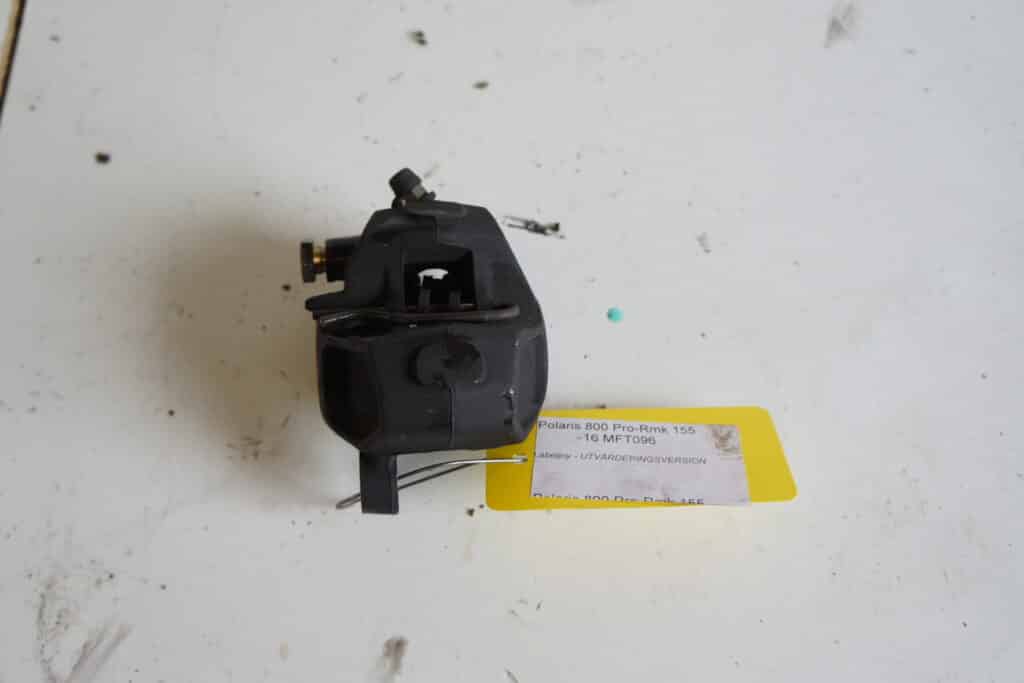 Polaris  Pro-rmk 800 155” -16  Bromsok