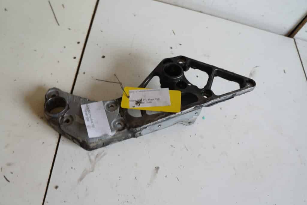 Polaris  Pro-rmk 800 155” -16  Chassiedel
