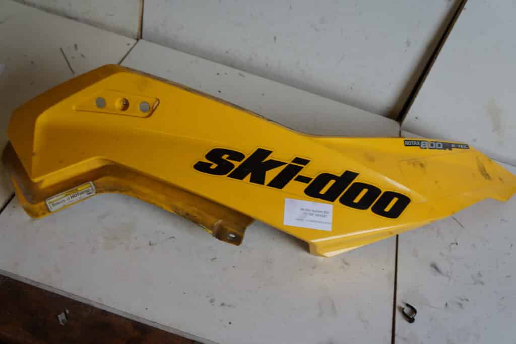 Ski-doo Summit 800 -13 Huvsida Höger