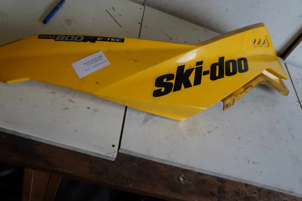 Ski-doo Summit 800 -13 Huvsida Vänster