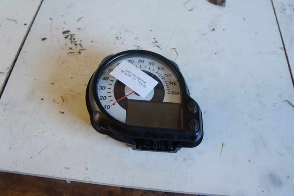 Arctic cat Bearcat WT 660 -06  Hastighetsmätare 1099mil
