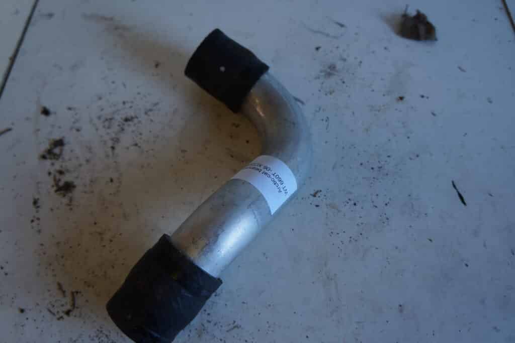 Arctic cat Bearcat WT 660 -06  Intercooler rör