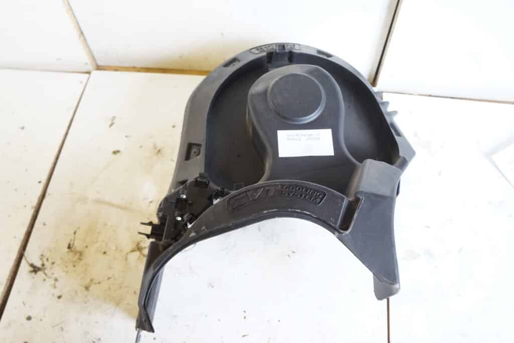 Lynx Ranger 600 ace -15   Variatorskydd