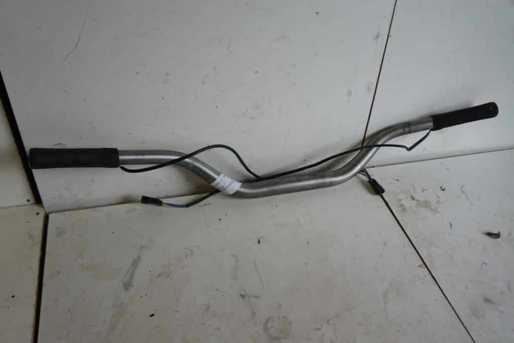 Polaris 600 IQ RR -08  Styre