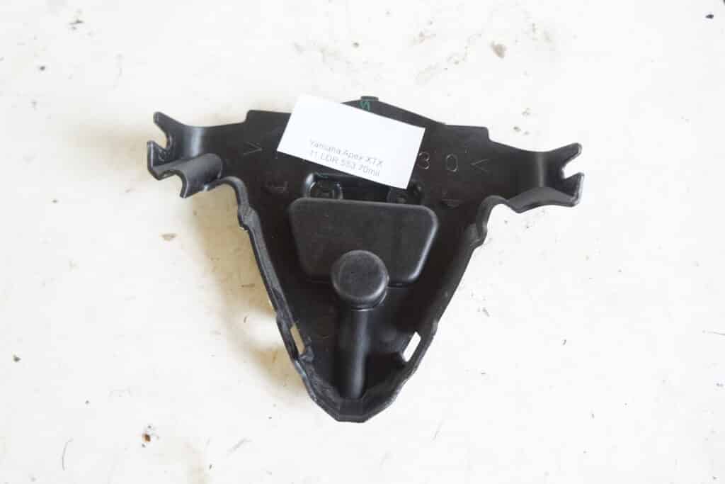 Yamaha Apex XTX -11  Plast