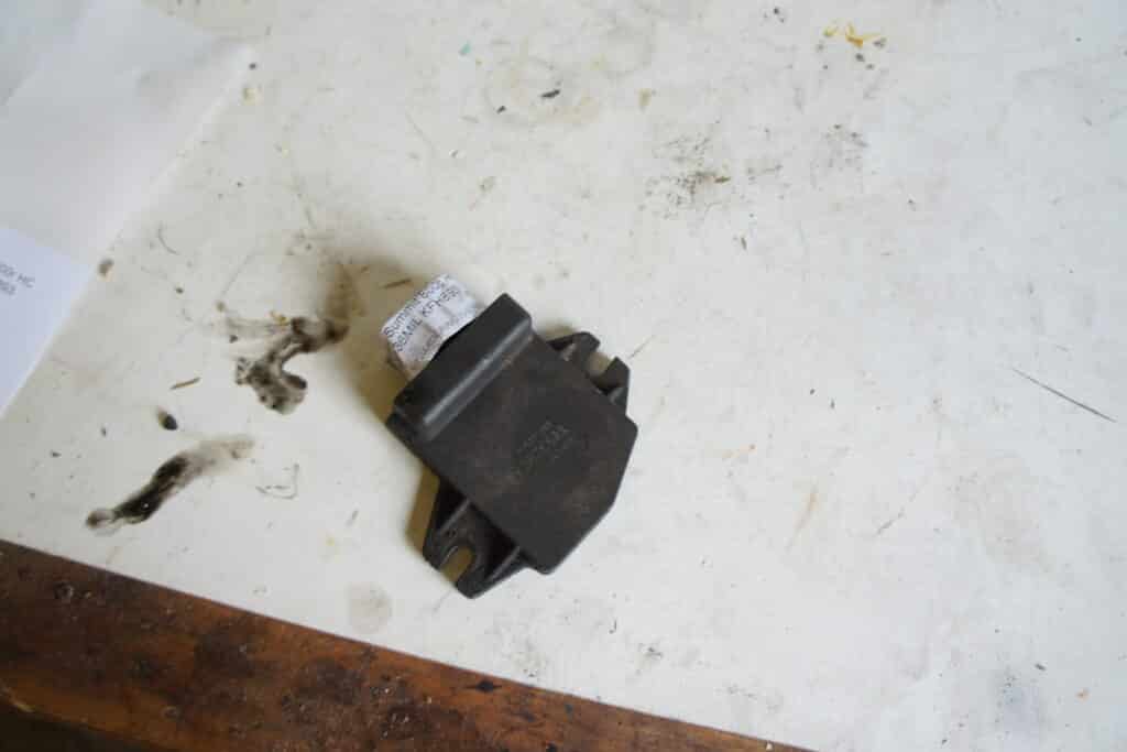 Ski-doo Summit 800r -09  Voltregulator