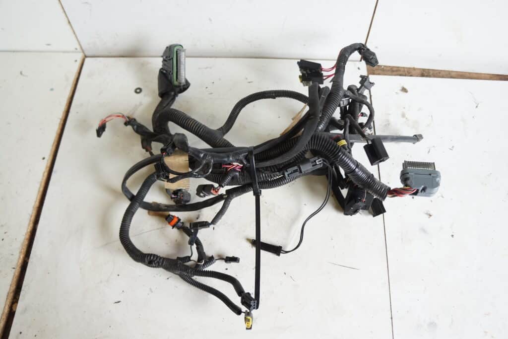 Ski-doo Summit 800r -09  Kabelstam