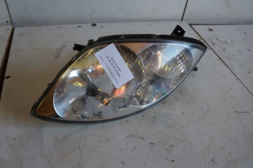 Arctic cat M7 -05  Lyse Vänster