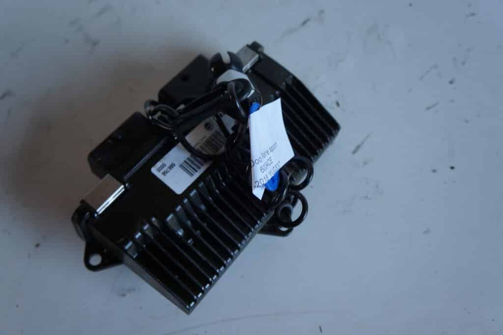 Ski-doo Renegade 600 ace -18  Databox