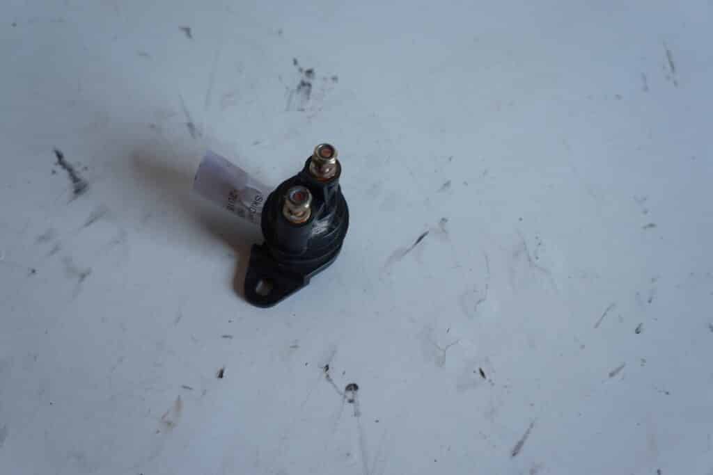 Ski-doo Renegade 600 ace -18  Solenoid