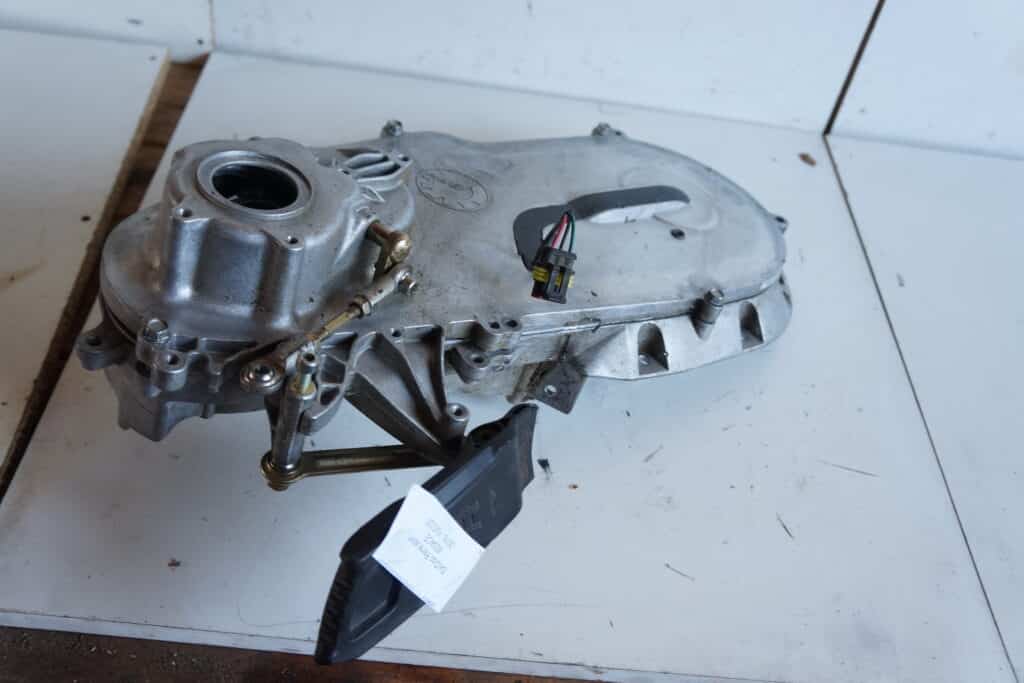 Ski-doo Renegade 600 ace -18  Kedjehus komplett