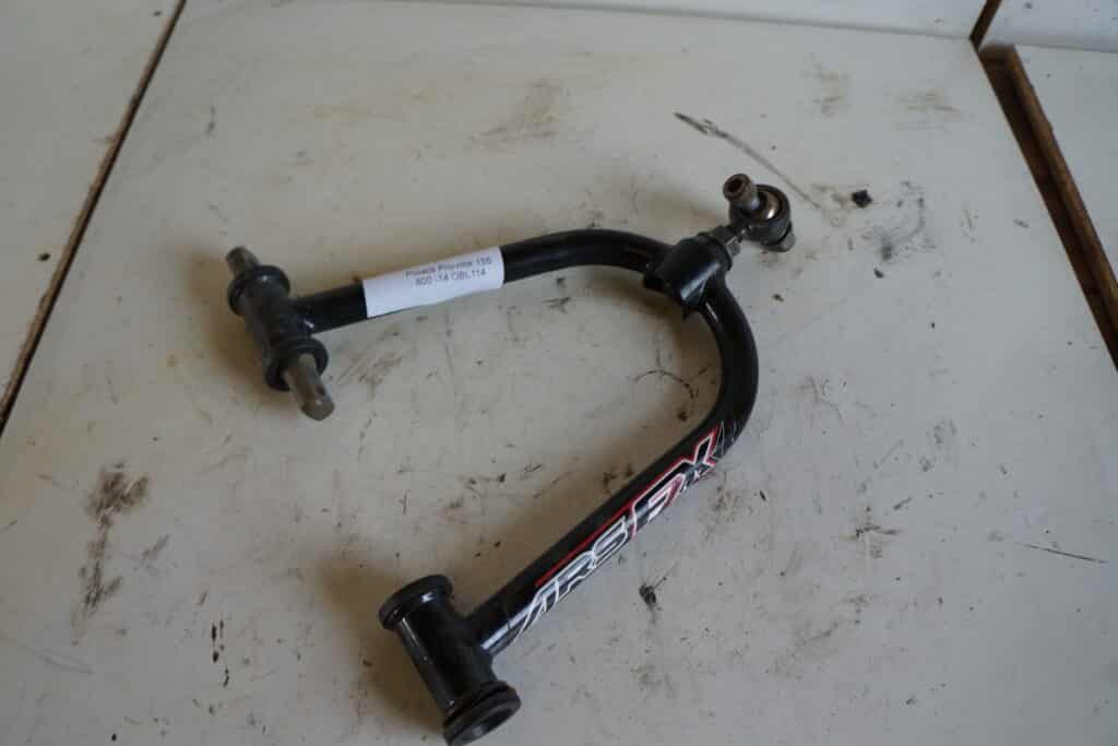 Polaris pro-rmk 800 -14    A-arm övre vänster