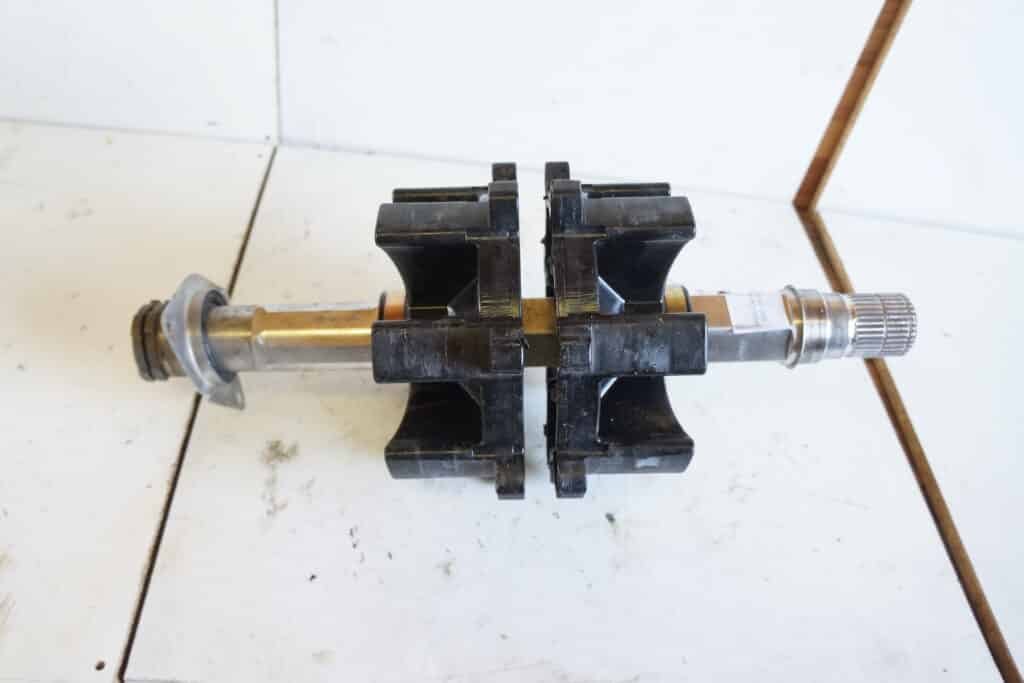 Arctic cat Alpha 153 -19  Drivaxel